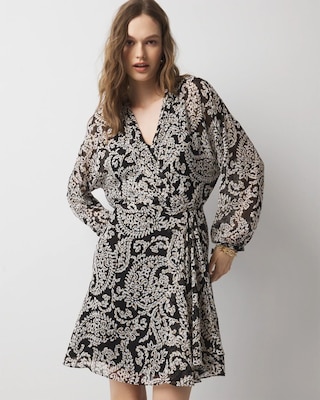 WHBM_3Q20Chiffon20Mini_570385113_BLK006639_OF_MAIN.jpeg
