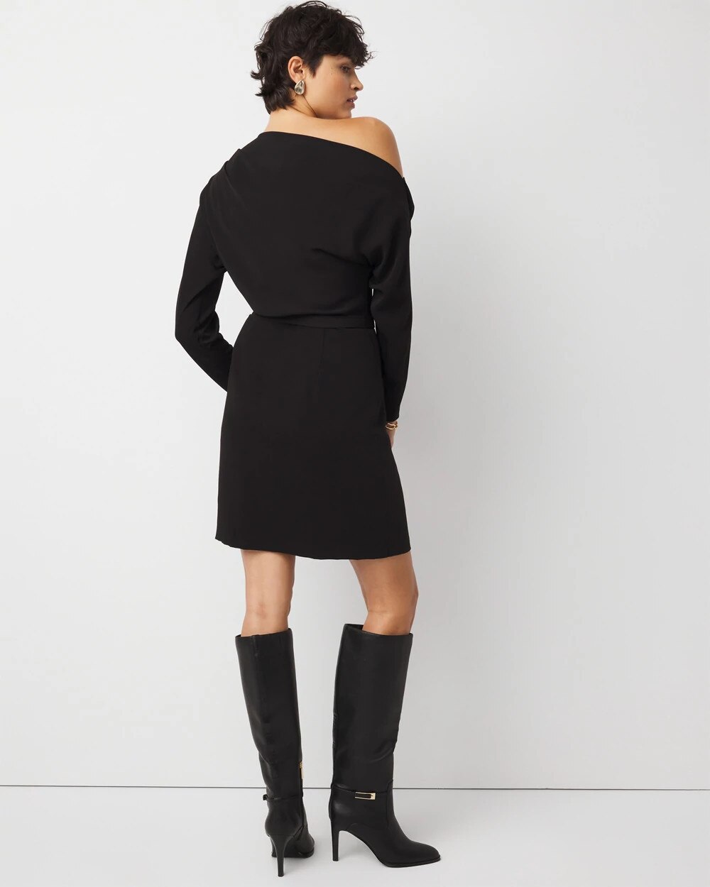 WHBM_Asym20OTS20Mini_570402151_BLK000001_OF_ALT203.jpeg