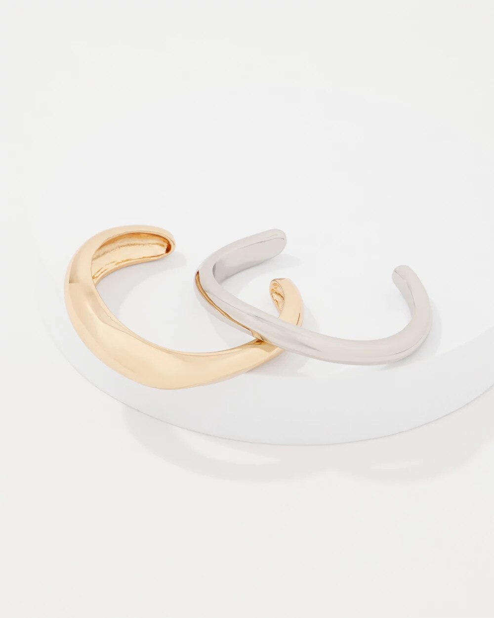 WHBM_BR20MM20Chunky20Cuff202pk_570384148_NEU001847_TT_ALT202.jpeg