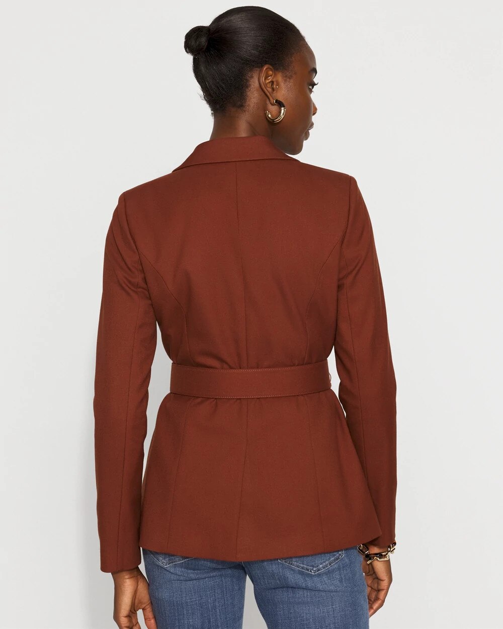 WHBM_Belted20Blazer_570395263_BRN006844_OF_ALT203.jpeg