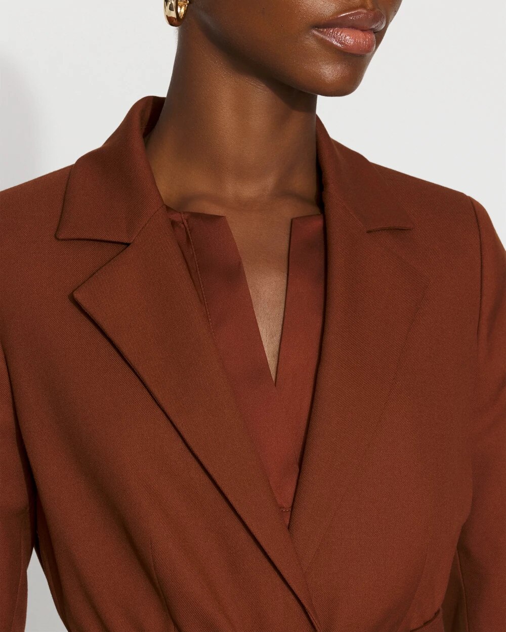 WHBM_Belted20Blazer_570395266_BRN006844_OF_ALT202-1.jpeg