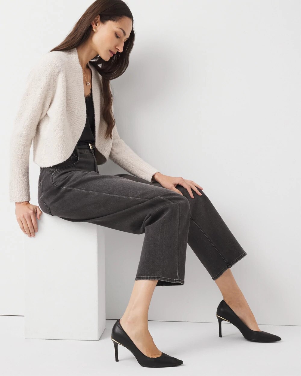 WHBM_Boucle20Metallic20Cocoon_570400398_WHT007281_OF_ALT201.jpeg