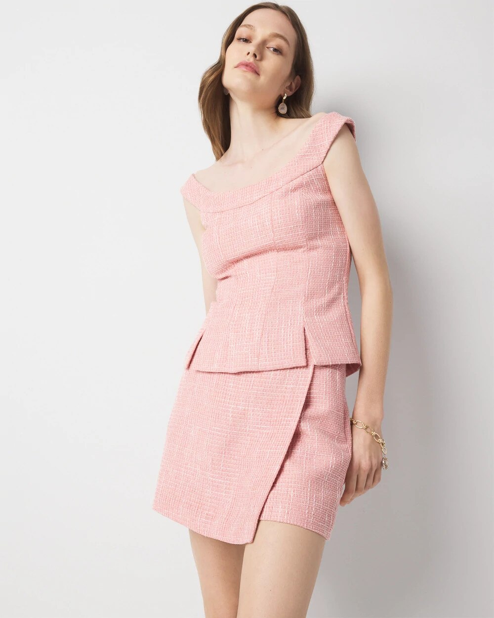 WHBM_Boucle20Skort_570389024_PNK006788_OF_MAIN-1.jpeg