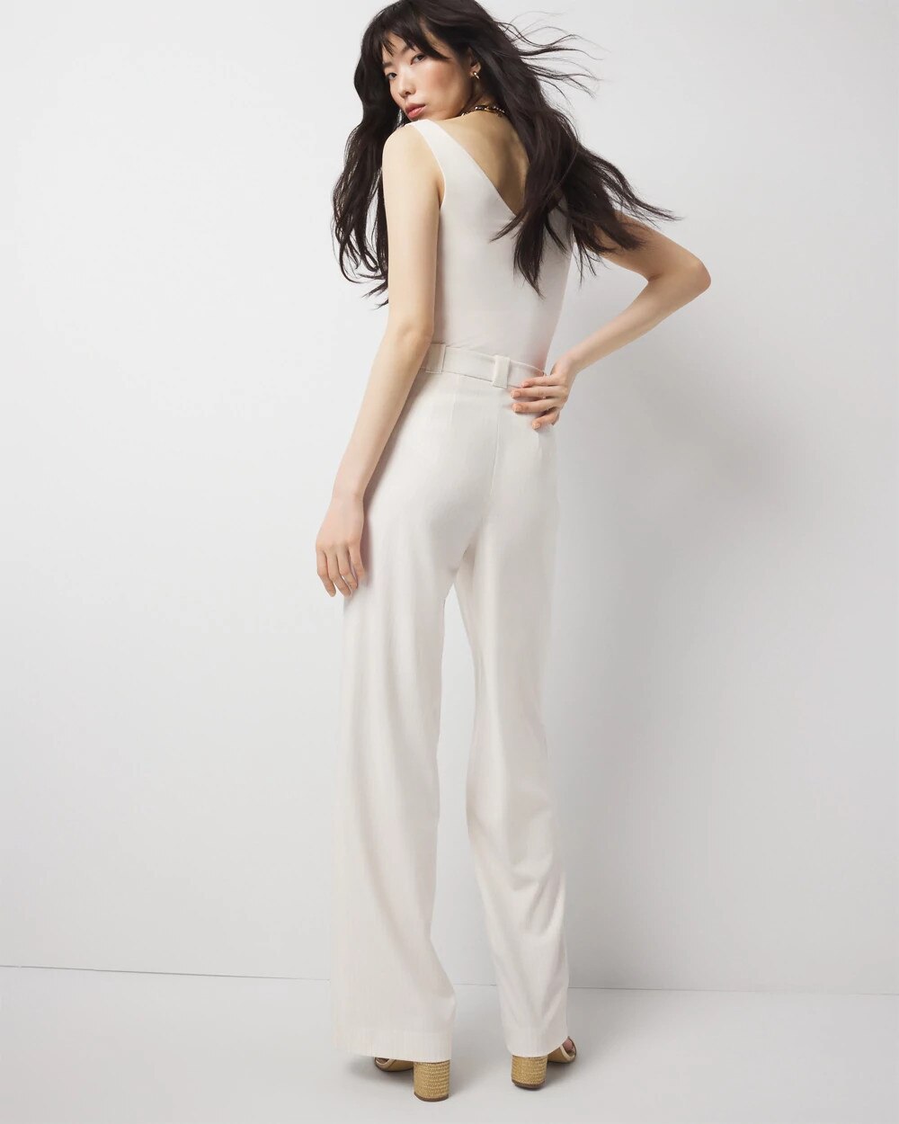 WHBM_Bttn20Tab20PTRN20Wide20Leg_570387335_IVO006740_OF_ALT201.jpeg