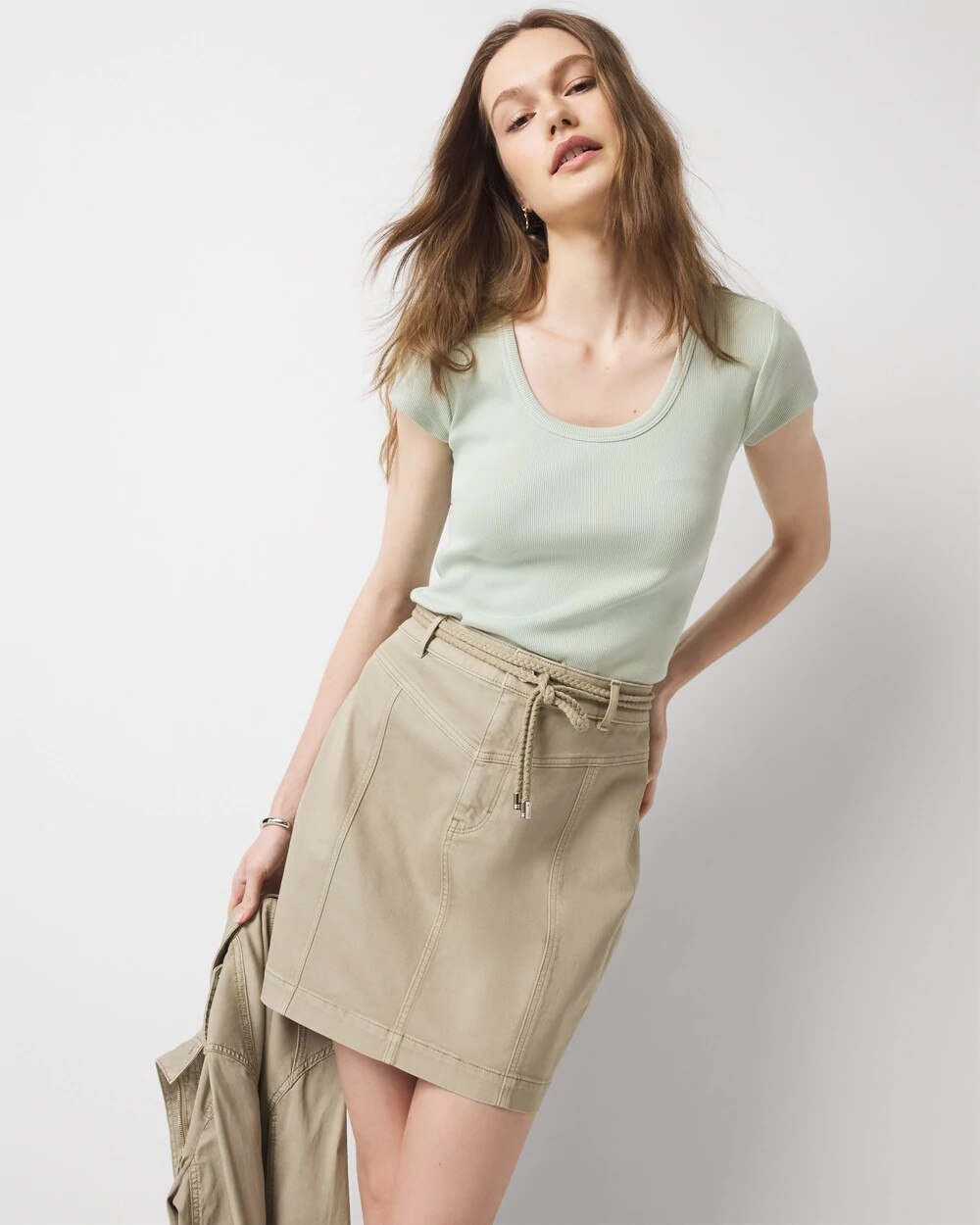 WHBM_Cargo20Mini20Skirt_570386775_GRN006584_OF_MAIN-1.jpeg