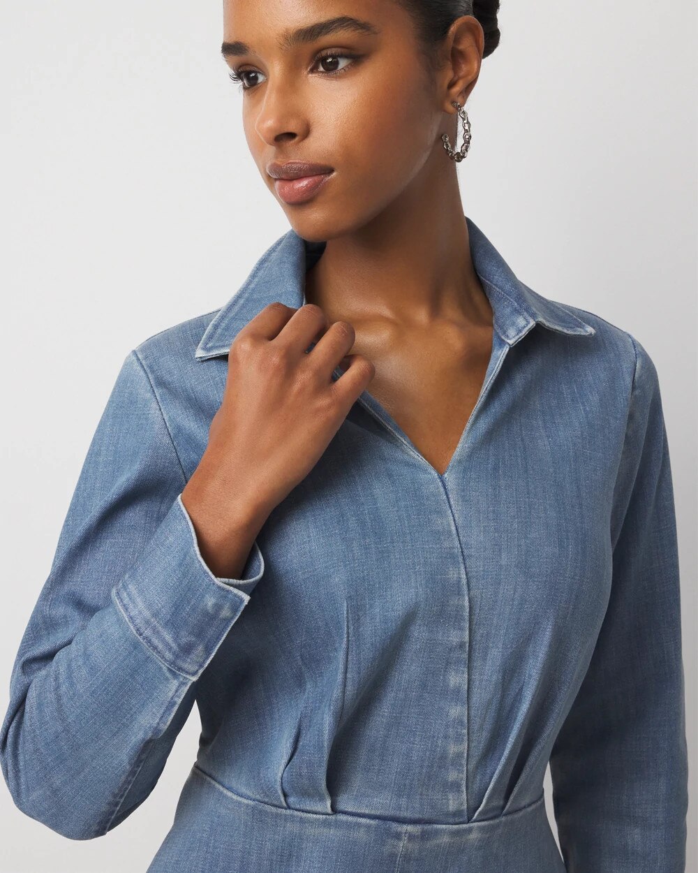 WHBM_Clear20Coated20Denim20Midi_570401961_BLU007254_OF_ALT202.jpeg