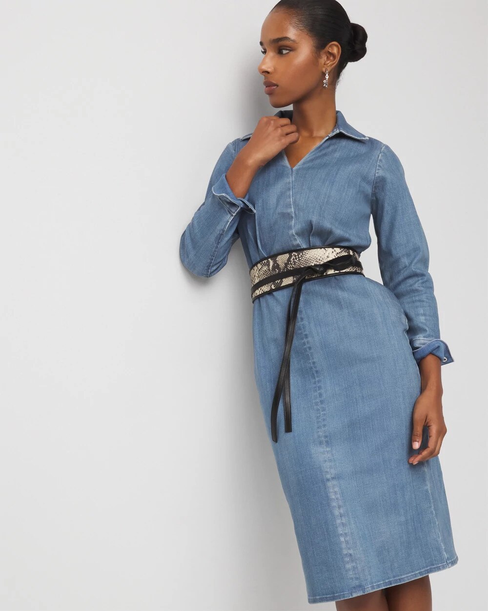 WHBM_Clear20Coated20Denim20Midi_570401962_BLU007254_OF_ALT201.jpeg