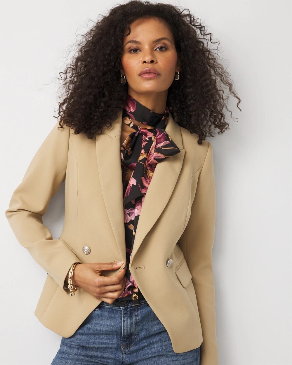 WHBM_Cropped20DB20Blazer_570405287_BRN007350_OF_MAIN-1.jpeg