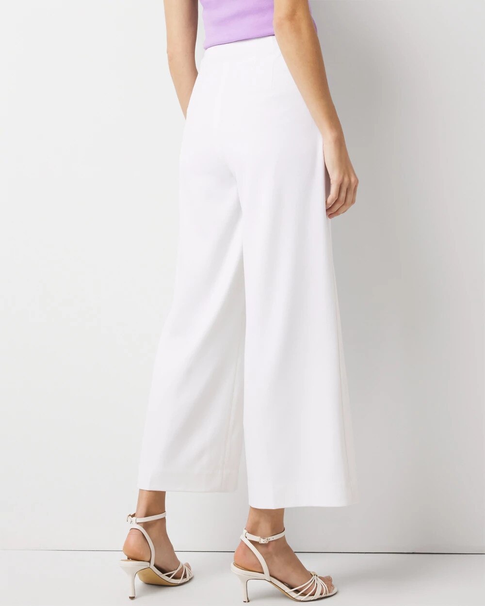 WHBM_Cropped20Wide20Leg_570383923_WHT000100_OF_ALT201.jpeg