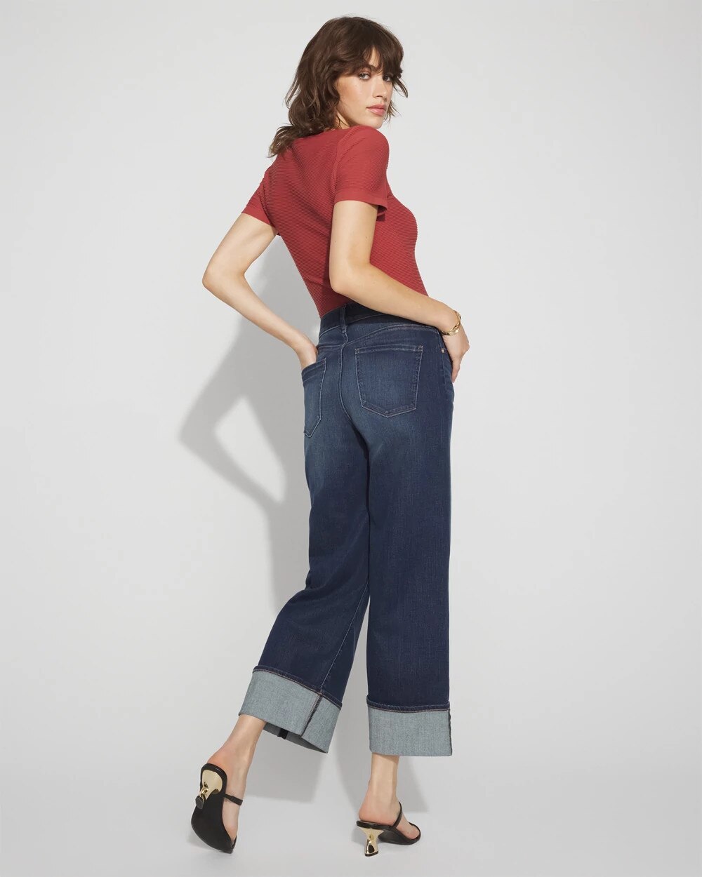 WHBM_Cuff20Wide20Leg20Crop_570396951_BLU003272_OF_ALT201-1.jpeg