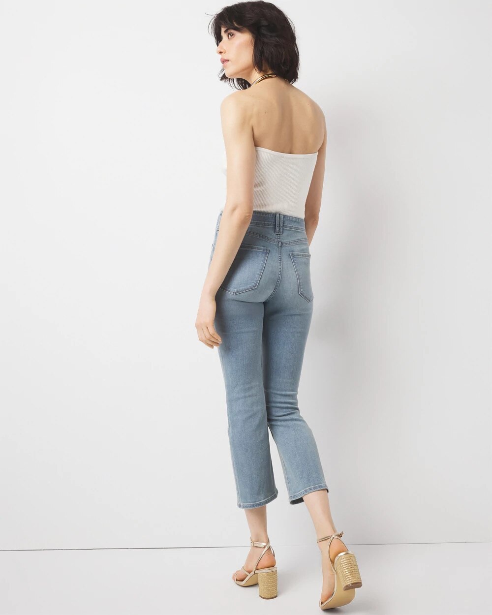 WHBM_Double20Pocket20Kick20Flare_570388813_BLU005865_OF_ALT201.jpeg