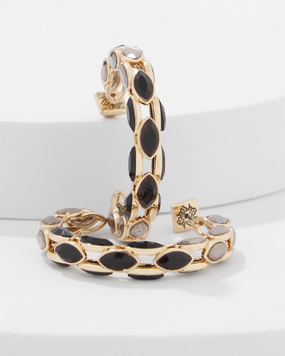 WHBM_ER20Gld20Jewel20Tone20Hoop_570403209_TAN000932_TT_ALT201.jpeg