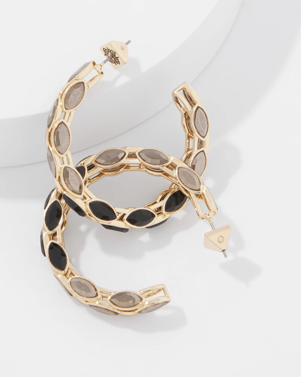 WHBM_ER20Gld20Jewel20Tone20Hoop_570403209_TAN000932_TT_ALT202.jpeg