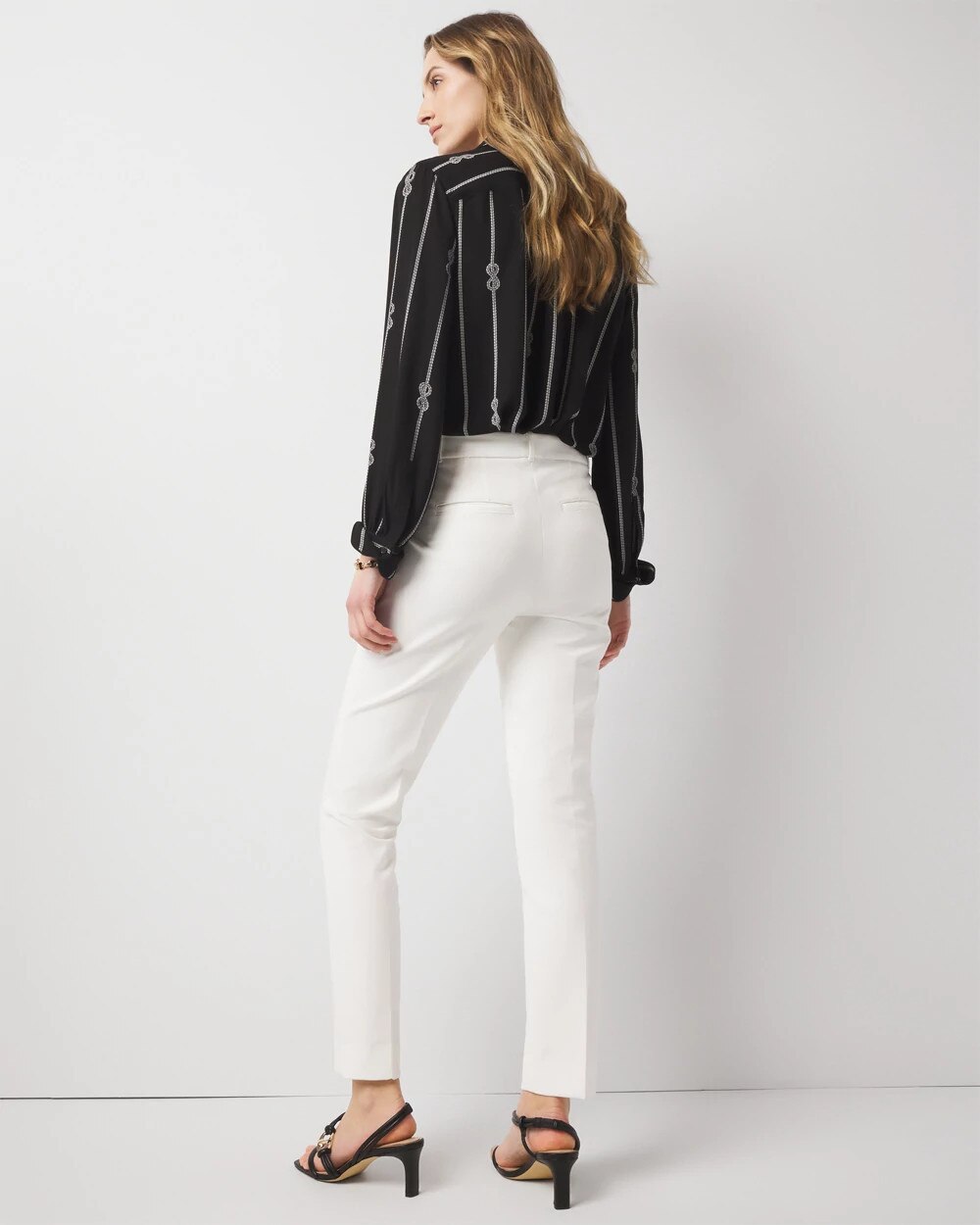 WHBM_Elle20Slim20Ankle20CS_570293592_IVO000190_OF_ALT201.jpeg