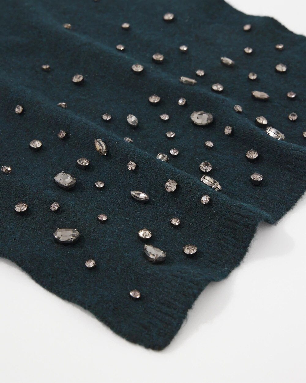 WHBM_Embellished20Crystal20Scarf_570399324_GRN007196_TT_ALT202-1.jpeg