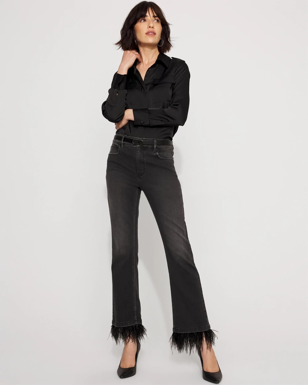 WHBM_Feather20Kick20Flare_570399609_GRY007315_OF_MAIN-3.jpeg