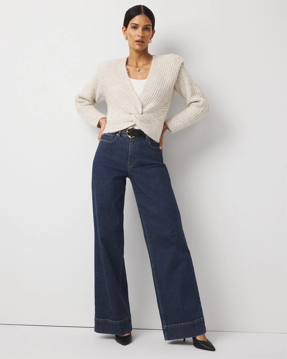 WHBM_Front20Twist20PO_570400399_IVO007275_OF_ALT201.jpeg
