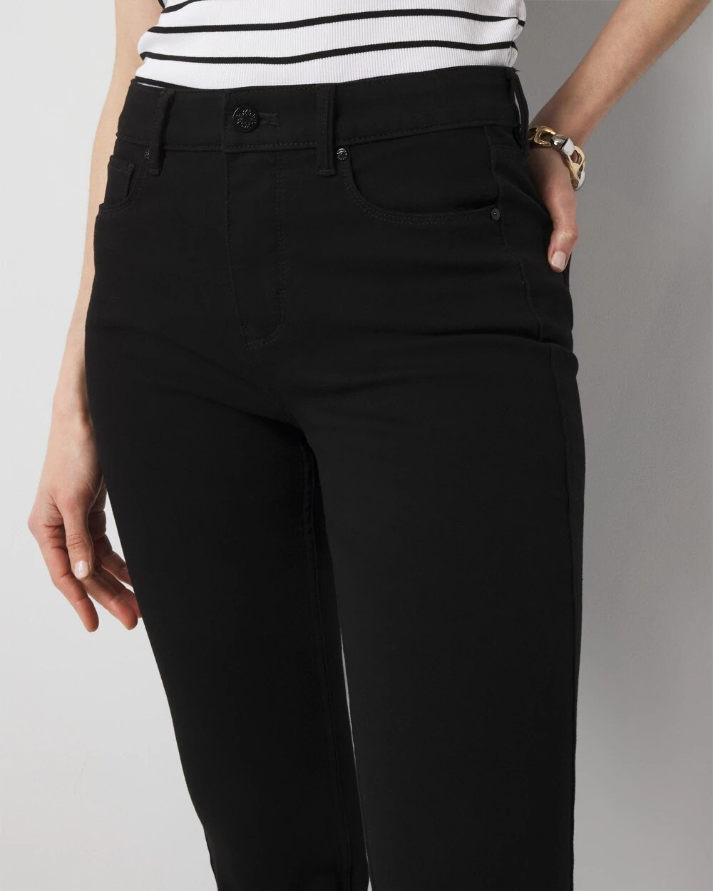 WHBM_HR20Sculpt20Skny20Flare_570294824_BLK000001_OF_ALT202.jpeg