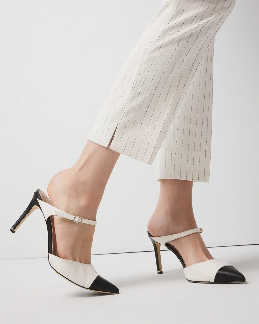 WHBM_HR20Straight20Pinstripe_570384152_WHT006581_OF_ALT202-1.jpeg