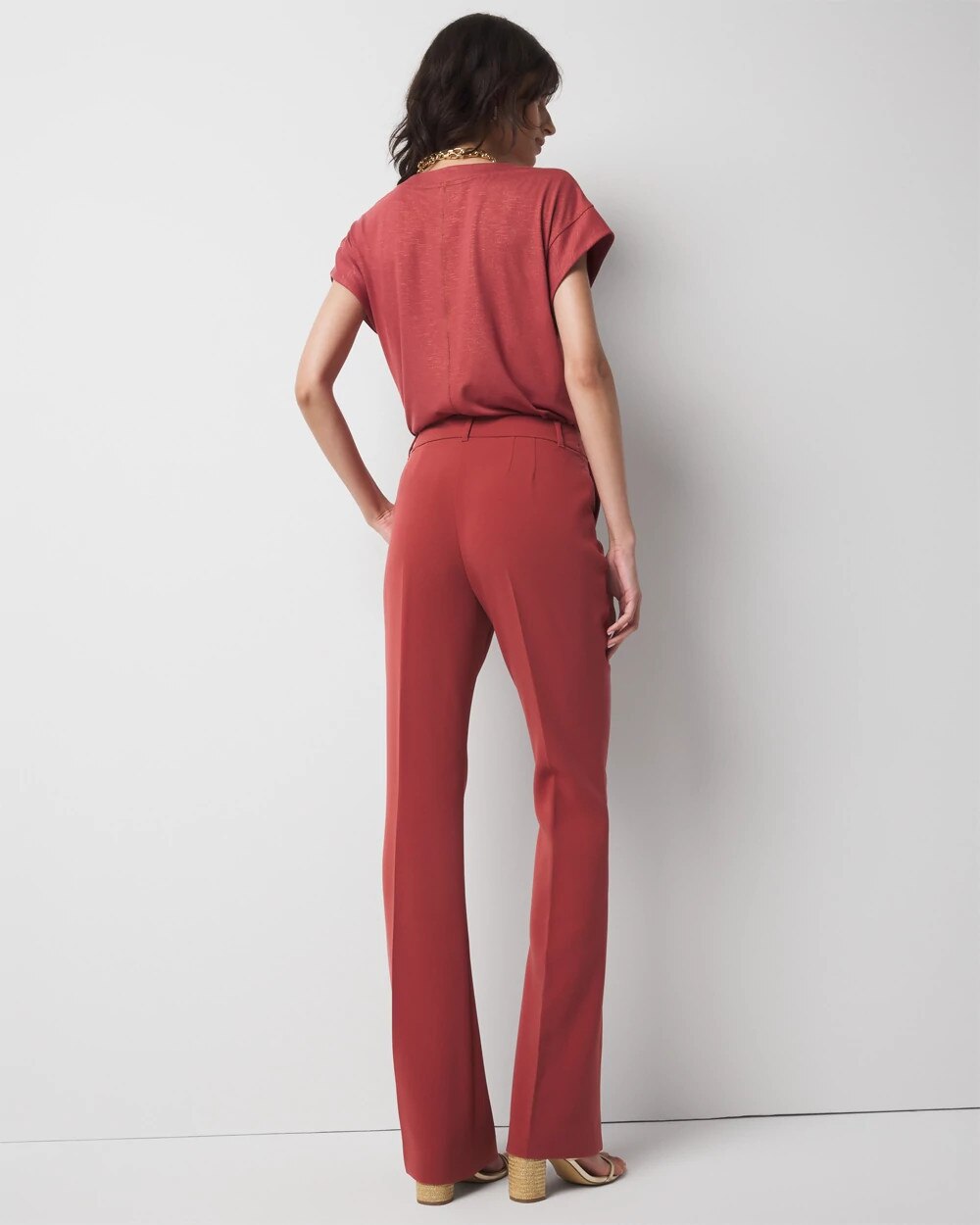 WHBM_HR20Trouser20Flare_570390738_RED004202_OF_ALT201.jpeg