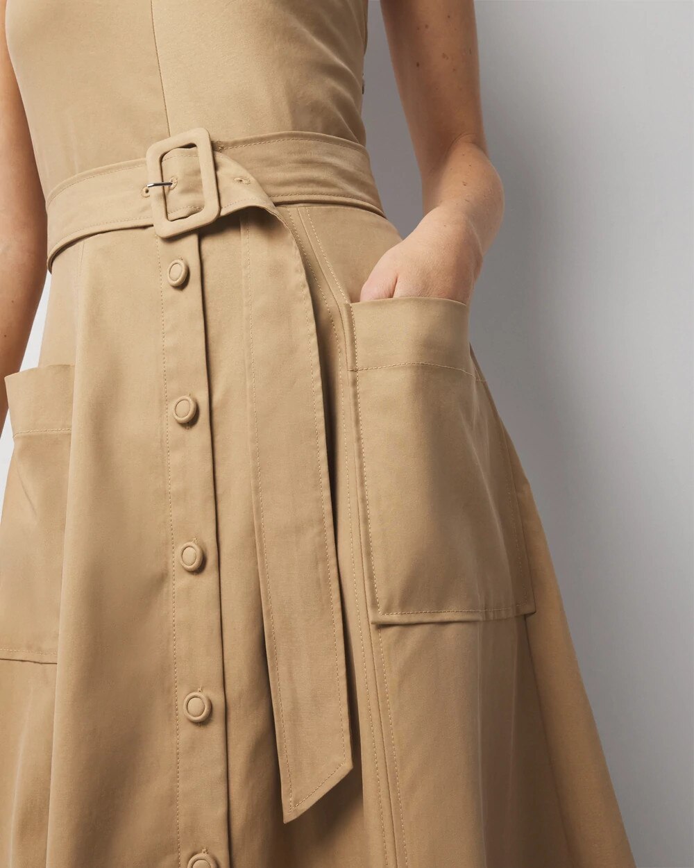 WHBM_Halter20Trench20Midi_570382940_NEU006517_OF_ALT202.jpeg