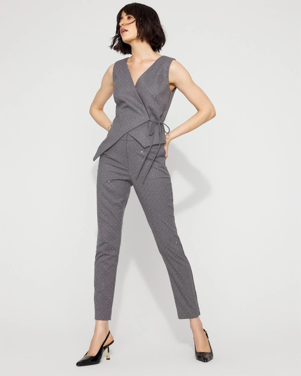 WHBM_Heatset20Elle20Slim20Ankle_570398035_GRY007027_OF_MAIN-3.jpeg