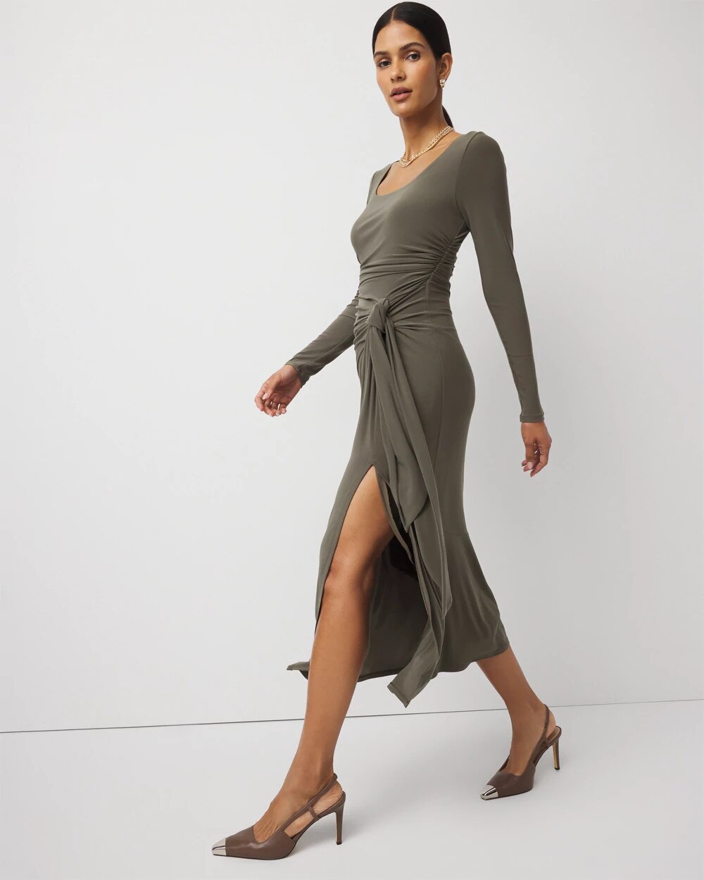 WHBM_LS20Knot20Front20Midi_570402564_GRN007271_OF_ALT201.jpeg