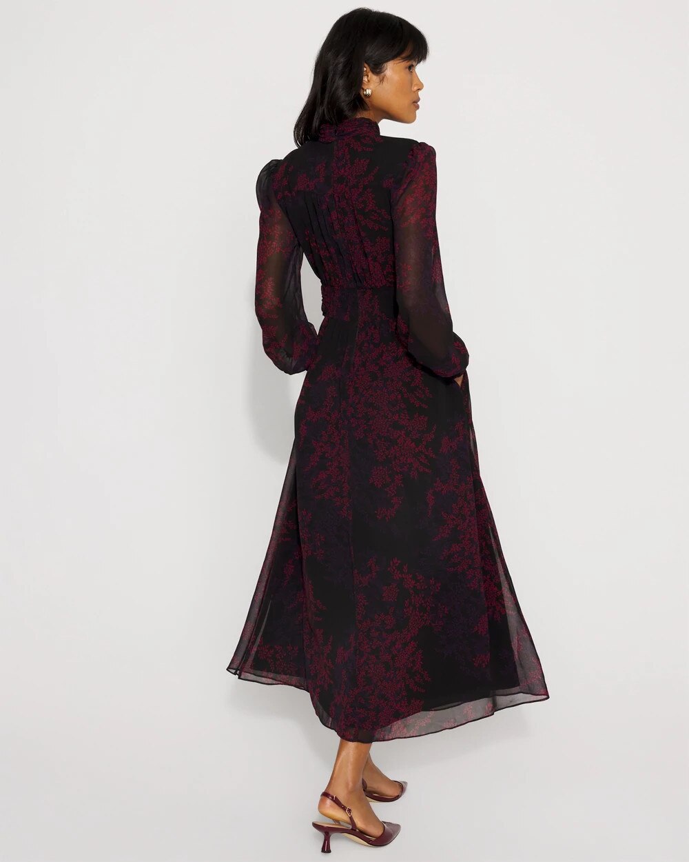 WHBM_LS20Lurex20Floral20Maxi_570397884_BLK006904_OF_ALT203.jpeg