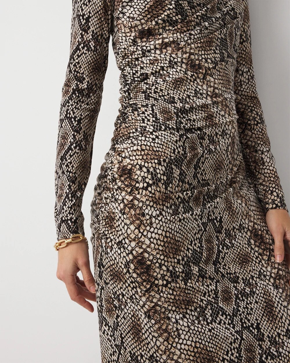 WHBM_LS20Mock20Nk20Ruched20Midi_570403251_BLK007314_OF_ALT202-1.jpeg