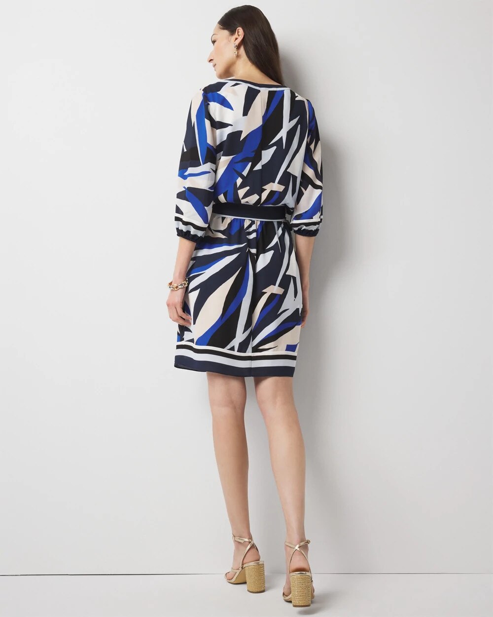WHBM_LS20Printed20Wrap20Dress_570388727_IVO006739_OF_ALT203.jpeg
