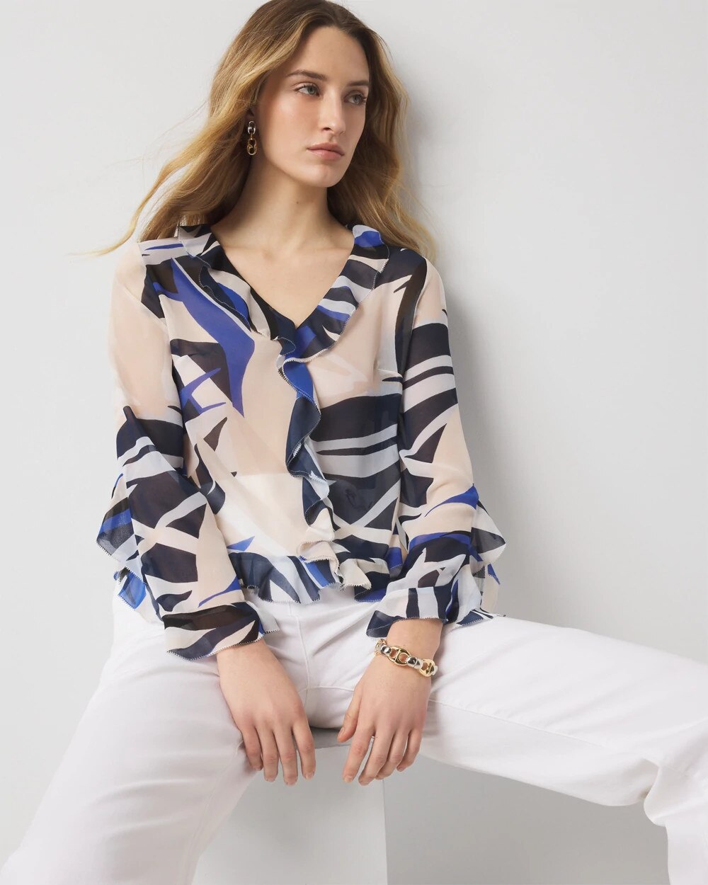 WHBM_LS20Ruffle20Detail20Blouse_570391251_IVO006739_OF_ALT201.jpeg