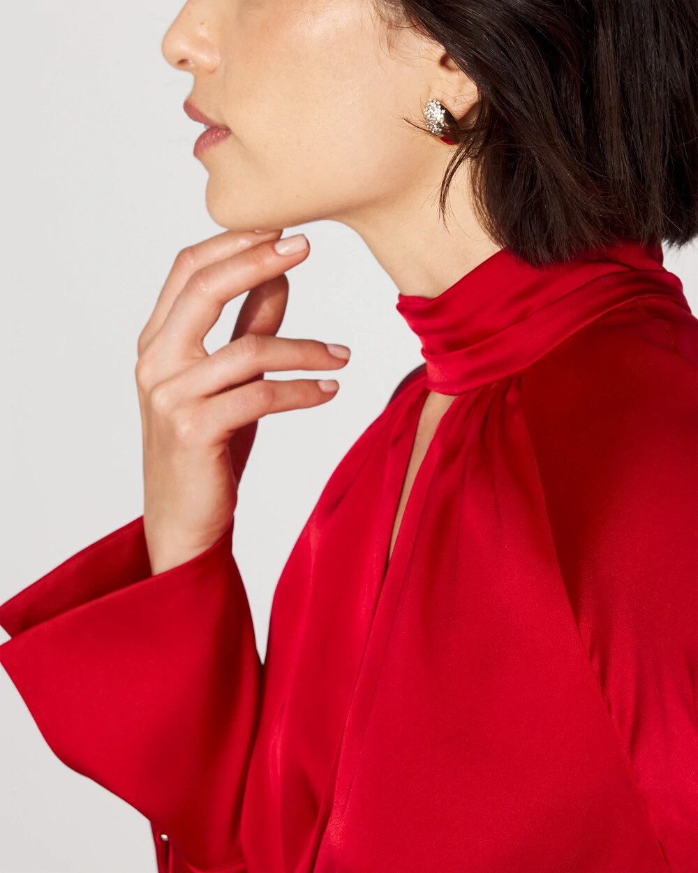WHBM_LS20Twist20Frnt20MockNk_570400980_RED007200_OF_ALT202-1.jpeg