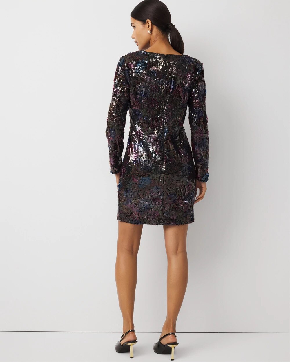 WHBM_LS20V-Nk20Sequin20Mini_570401574_BLK004846_OF_ALT203.jpeg