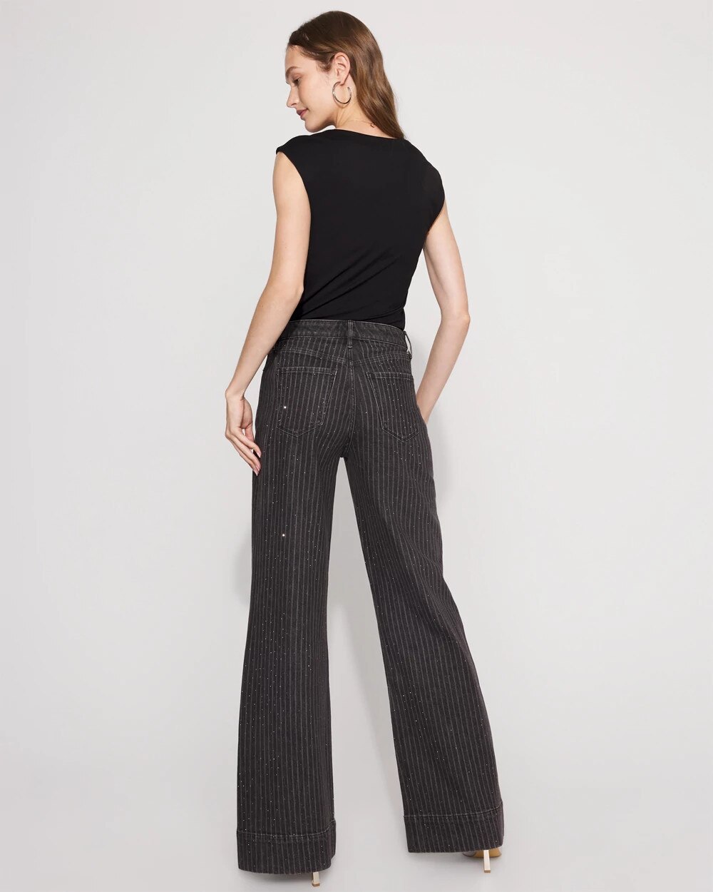 WHBM_Laser20Heatset20Trouser_570399527_BLK007252_OF_ALT201-1.jpeg