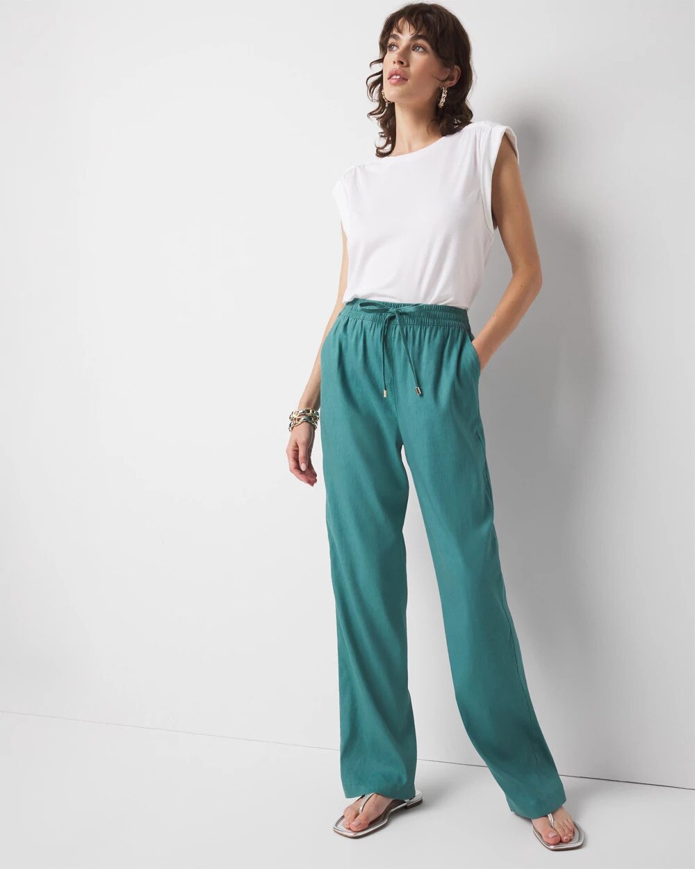 WHBM_Linen20Trouser_570390194_GRN006731_OF_MAIN-3.jpeg