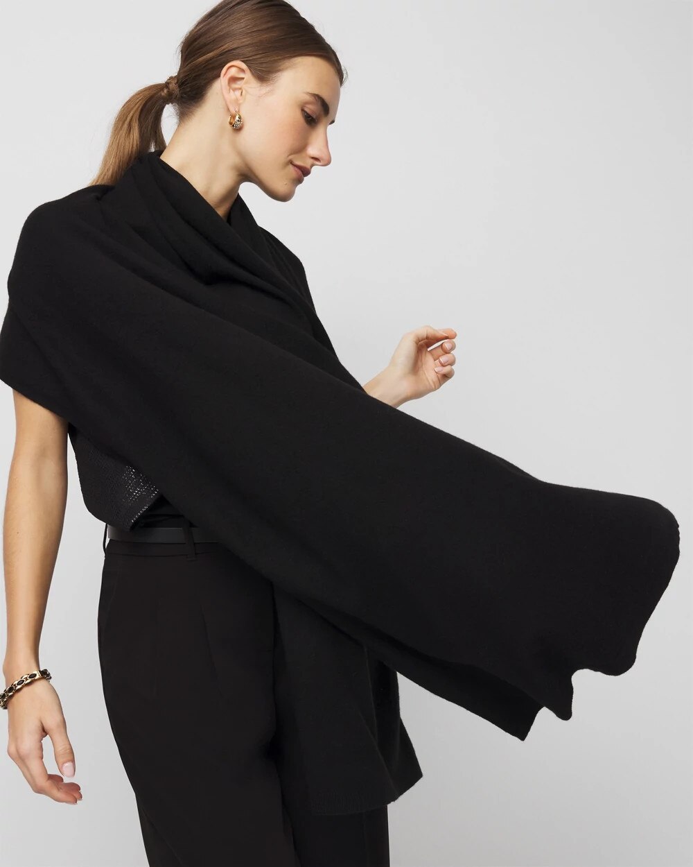 WHBM_Luxe20Wrap_570402567_BLK000001_OF_MAIN-1.jpeg