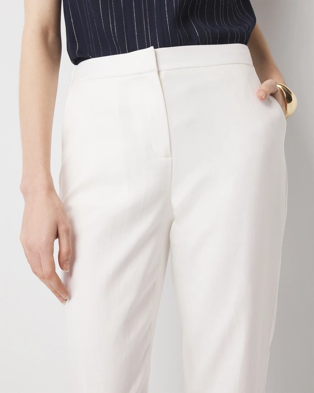 WHBM_Lyocell20Straight20Leg_570388684_IVO000190_OF_ALT202.jpeg