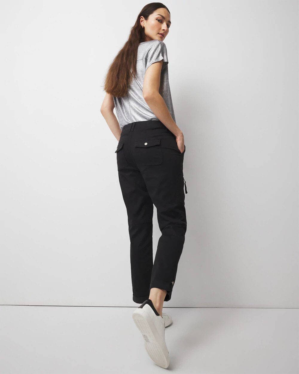 WHBM_MR20Pret20A20Pedi20Strght20Crp_570384925_BLK000001_OF_ALT201.jpeg