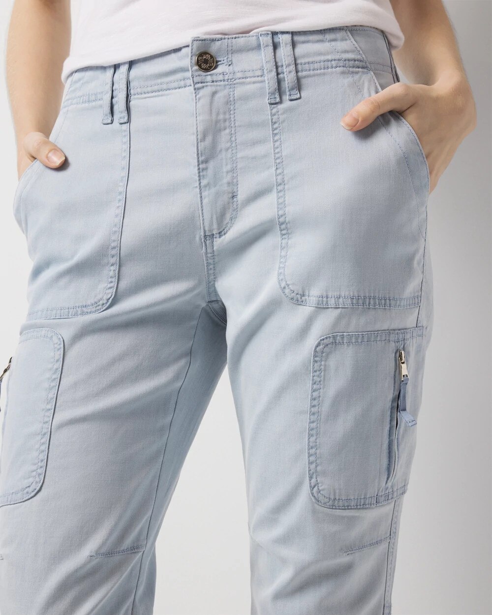 WHBM_MR20Pret20A20Pedi20Strght20Crp_570387813_BLU003383_OF_ALT202.jpeg