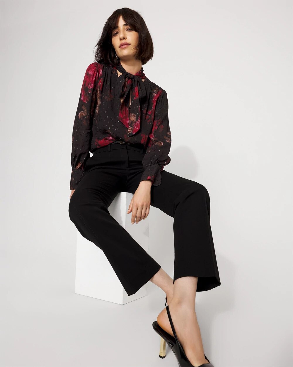 WHBM_MR20Zoey20Straight20Pandora_570396437_BLK000001_OF_ALT203.jpeg