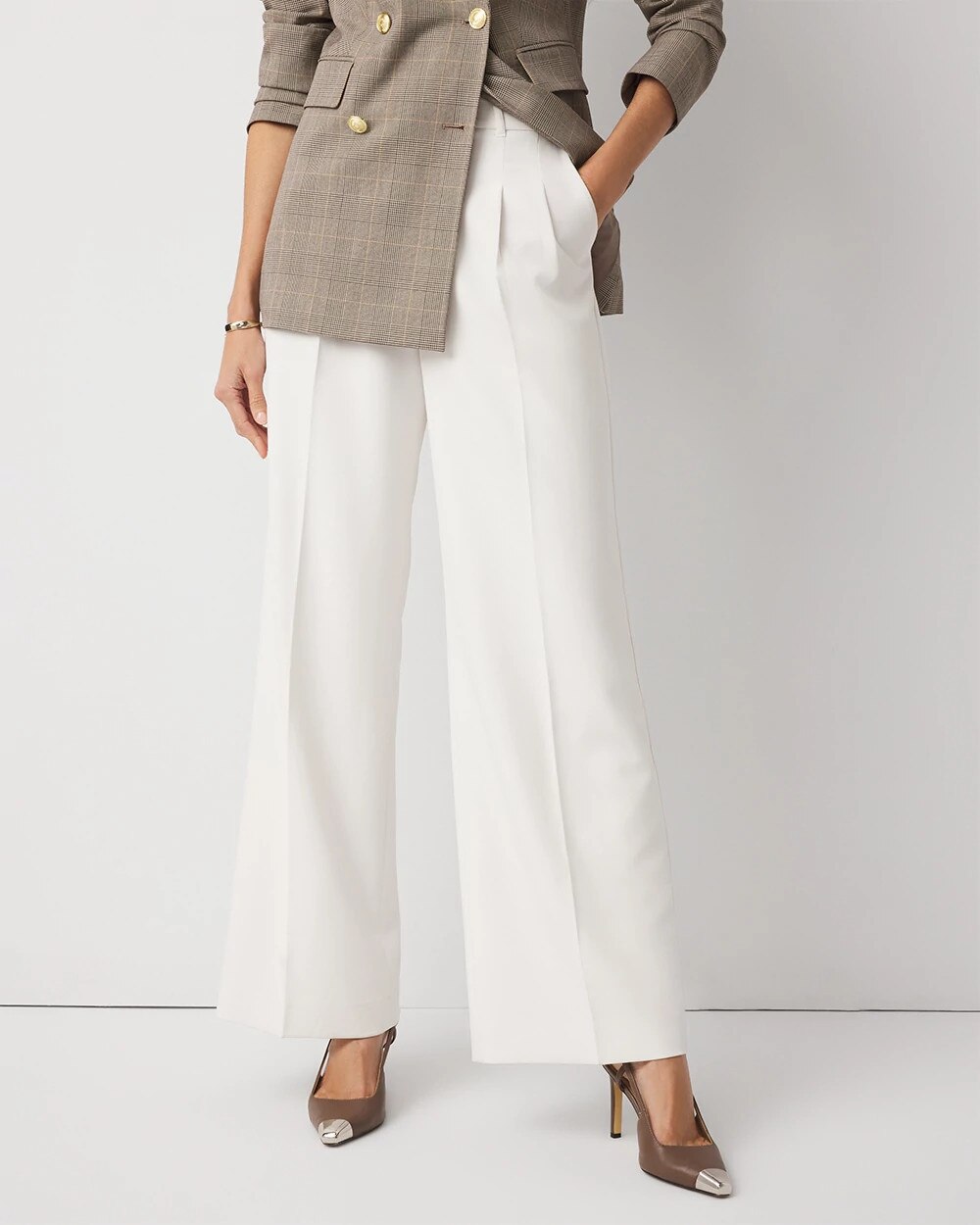 WHBM_New20Pleated20Wide20Leg_570389487_IVO000190_OF_MAIN-1.jpeg