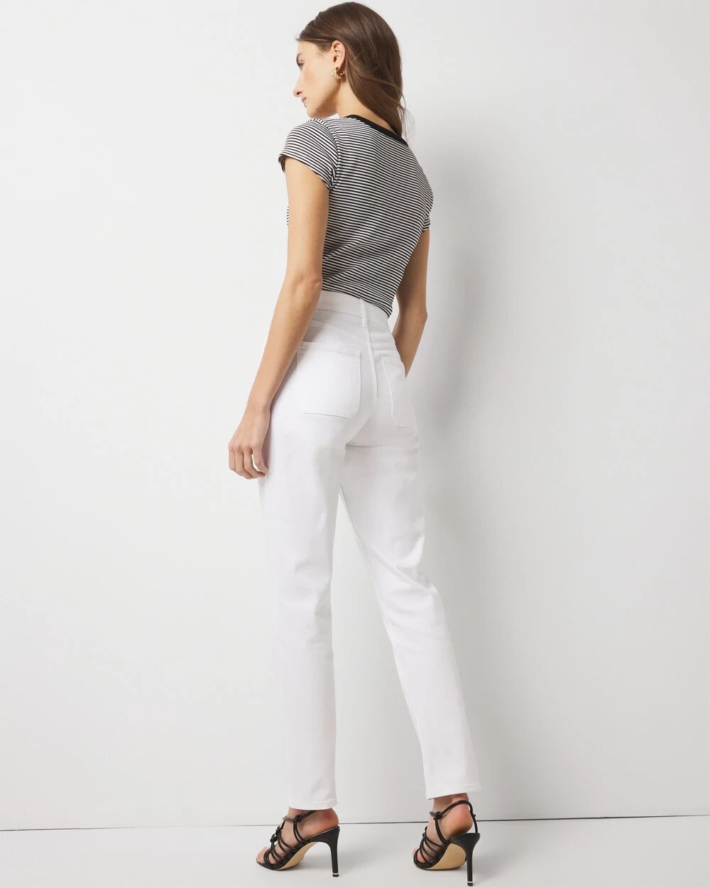 WHBM_Novelty20Patch20Pocket20Slim_570386378_WHT000100_OF_ALT201.jpeg