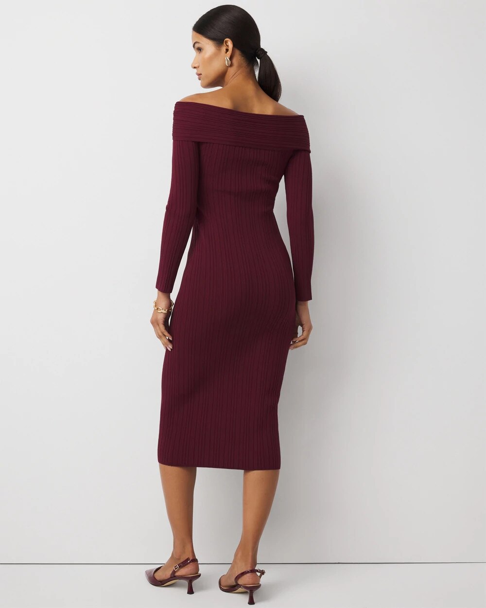 WHBM_OTS20Bttn20Dtl20Sweater20Midi_570397888_RED006838_OF_ALT203.jpeg