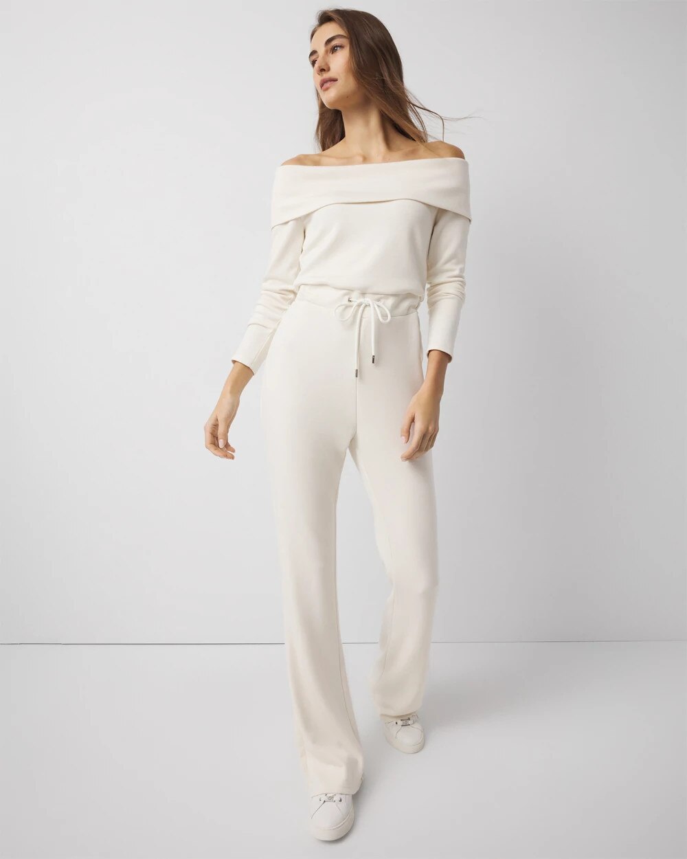 WHBM_OTS20LS20Foldover20Jumpsuit_570400608_WHT006744_OF_ALT201.jpeg