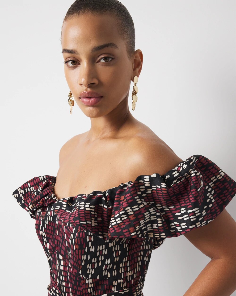 WHBM_OTS20Poplin20Mini_570391938_BLK006745_OF_ALT202-1.jpeg