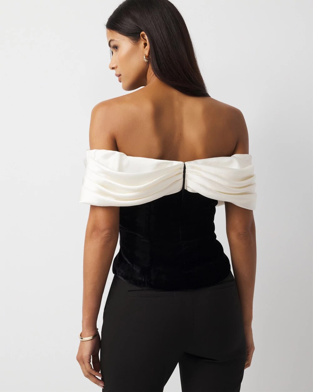WHBM_OTS20Satin20Drape20Vlvt20Bust_570399554_WHT004868_OF_ALT203.jpeg
