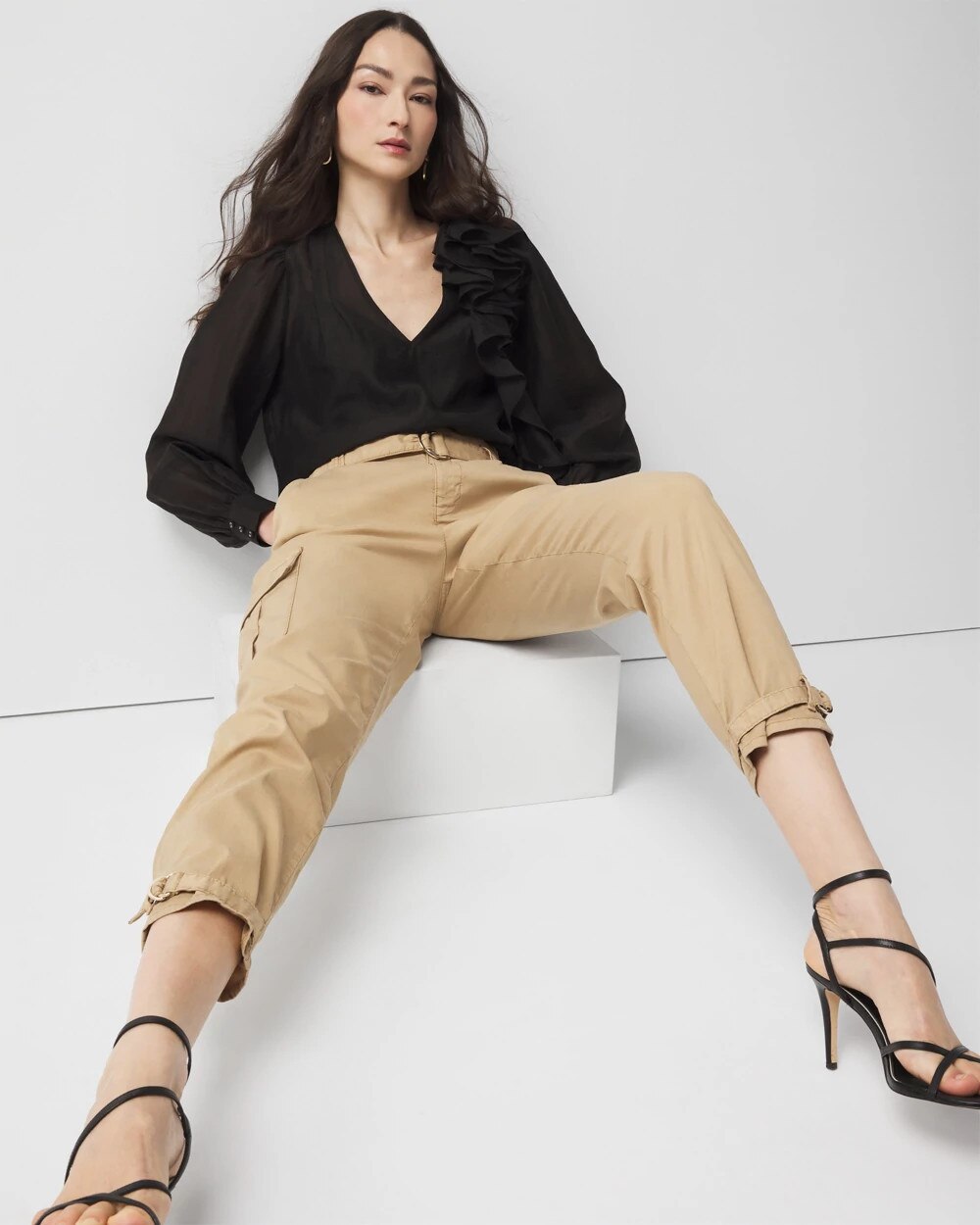 WHBM_Pret20Cargo20Tprd20Ankle_570386354_NEU006517_OF_ALT203.jpeg