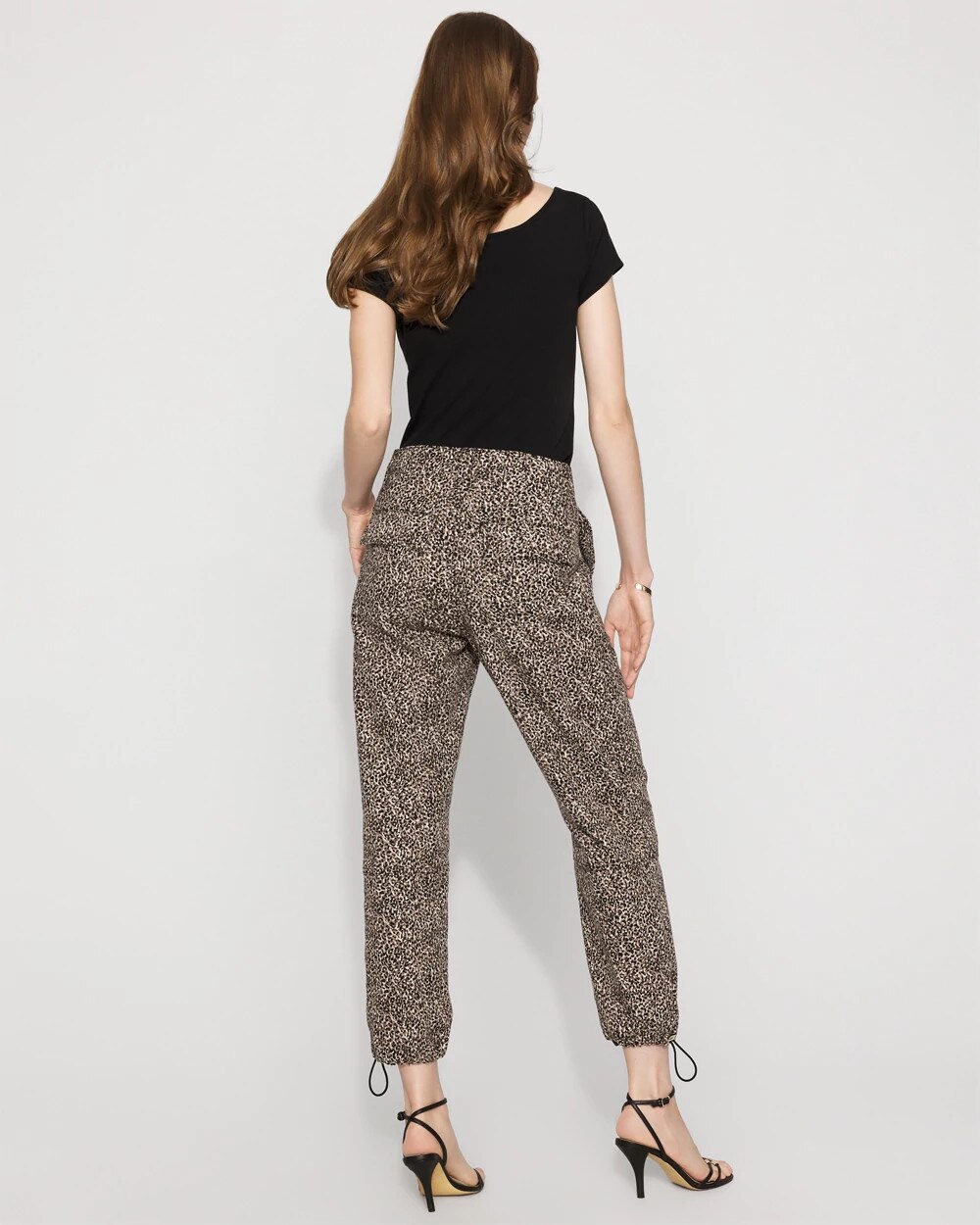 WHBM_Pret20Prntd20Relax20Ankle_570397293_BLK006898_OF_ALT201.jpeg