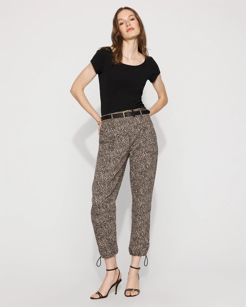 WHBM_Pret20Prntd20Relax20Ankle_570397293_BLK006898_OF_MAIN-3.jpeg