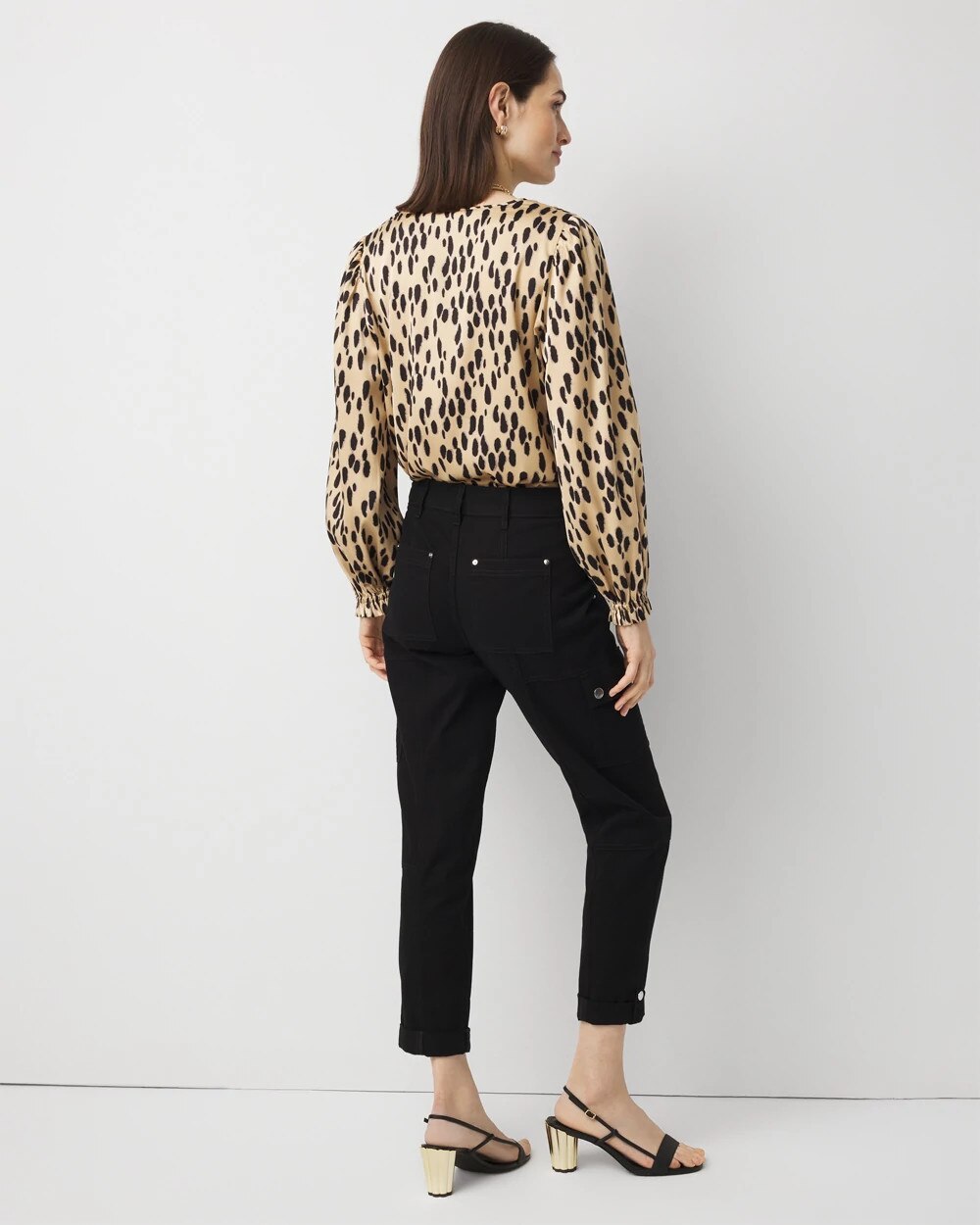 WHBM_Pret20Tapered20Crop_570403550_BLK000001_OF_ALT201.jpeg